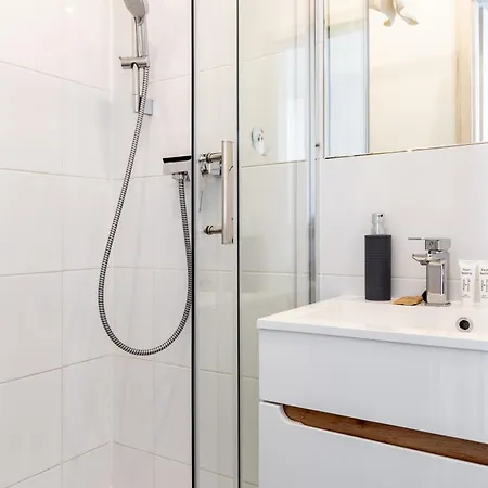 Appartamento Przymorze Baltic By Bookinghost